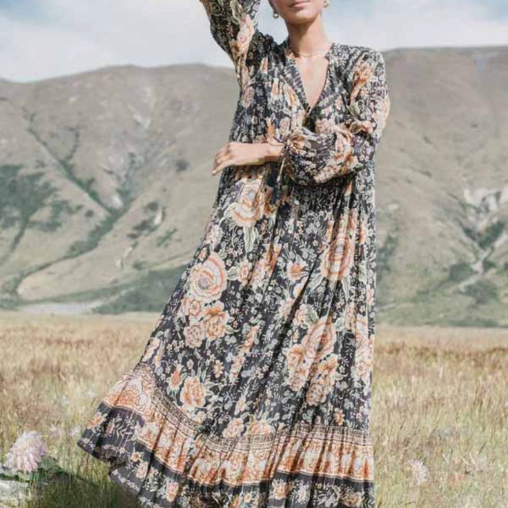 spell mystic gown
